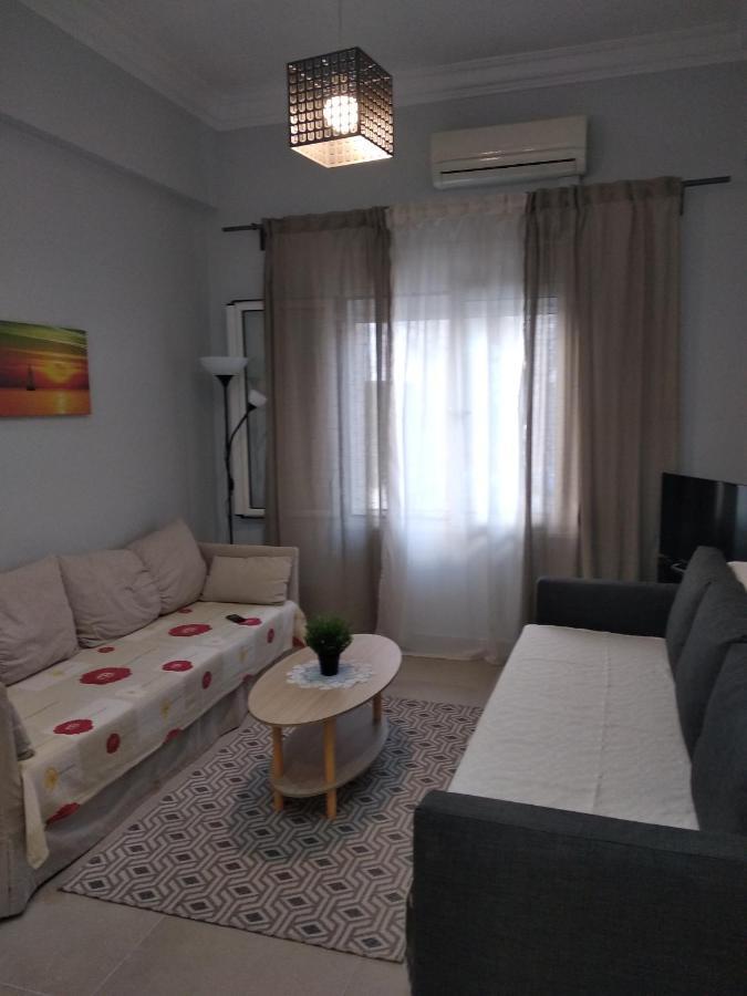 Central Town House 60M2**** Pireu Exterior foto